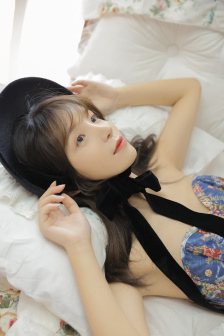 云缨去掉衣服图片