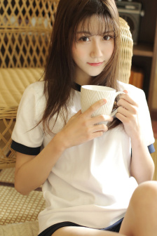 三个爸爸一个妈